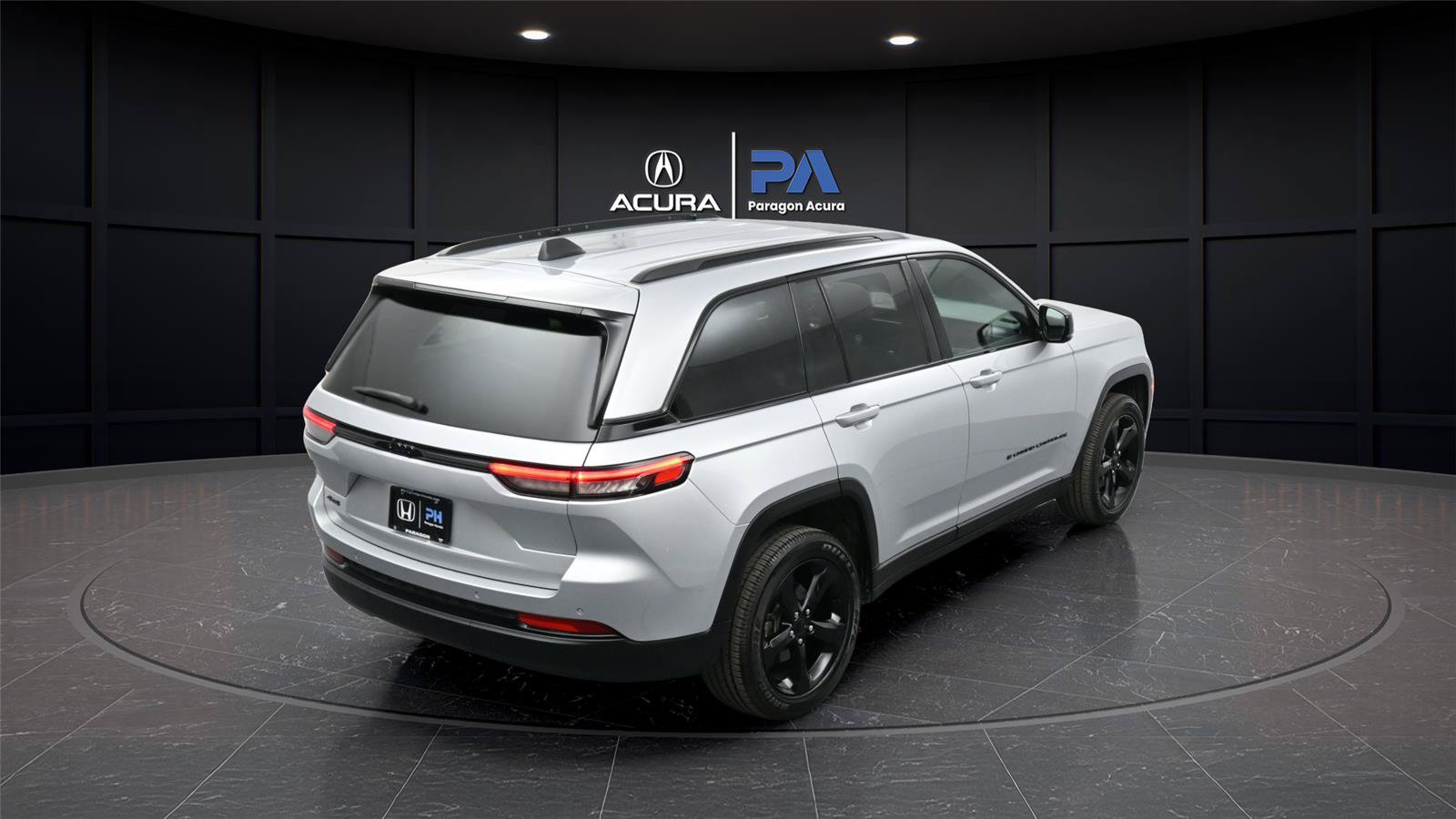 Used 2025 Jeep Grand Cherokee Altitude AWD/4WD image 35