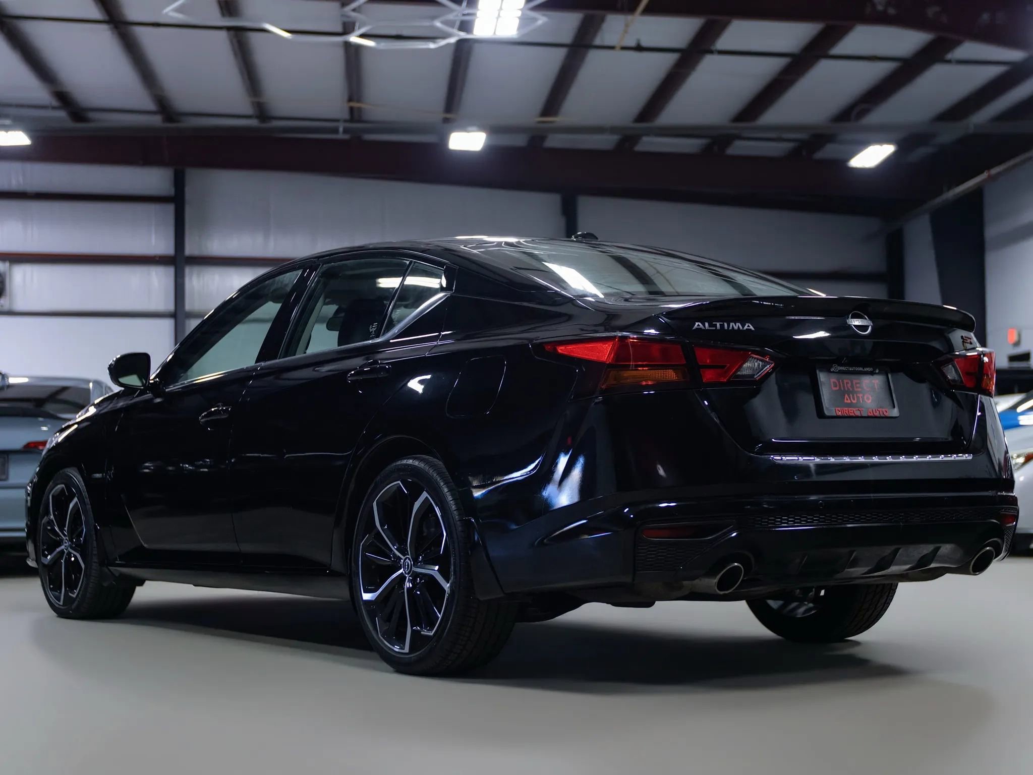 Used 2023 Nissan Altima 2.5 SR image 16