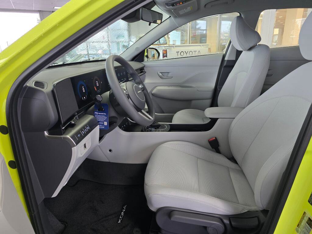 New 2026 Hyundai Kona SE AWD/4WD image 18
