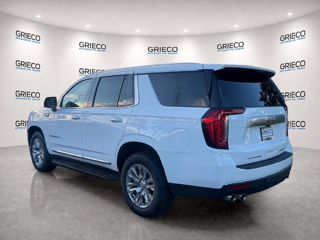 Used 2023 GMC Yukon Denali AWD/4WD image 5
