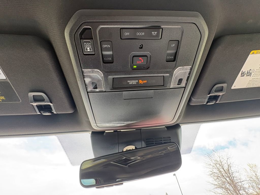 Used 2024 Toyota Tacoma TRD Sport w/ TRD Sport Upgrade Package image 31