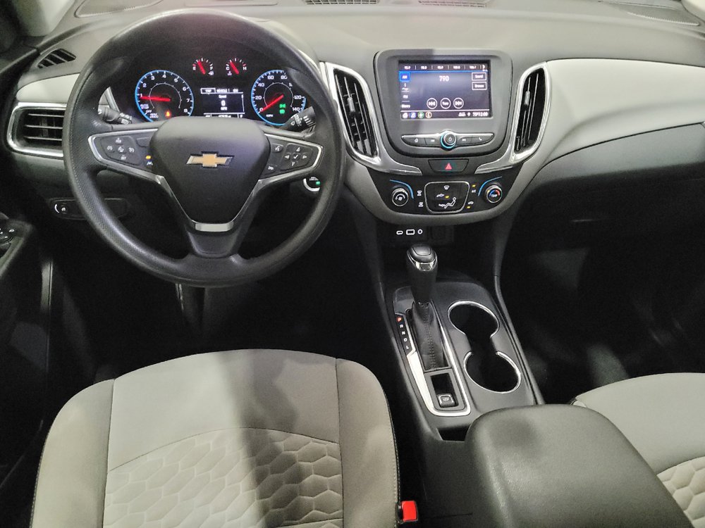 Used 2020 Chevrolet Equinox LS FWD image 22