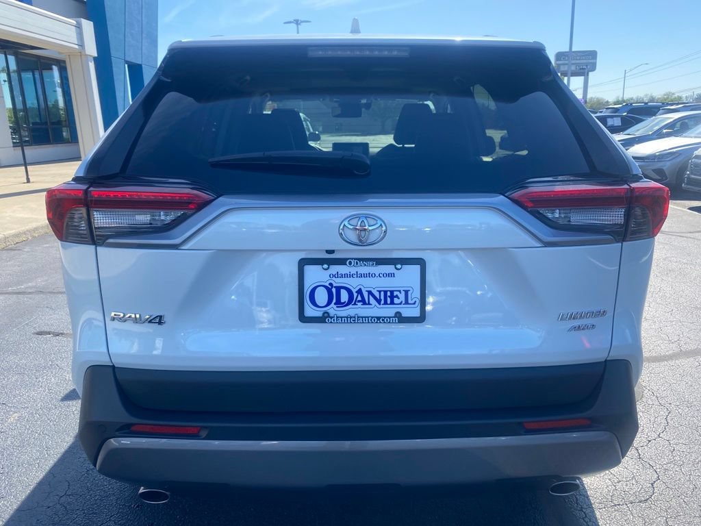 Used 2019 Toyota RAV4 Limited w/ Cold Weather Package AWD/4WD image 5
