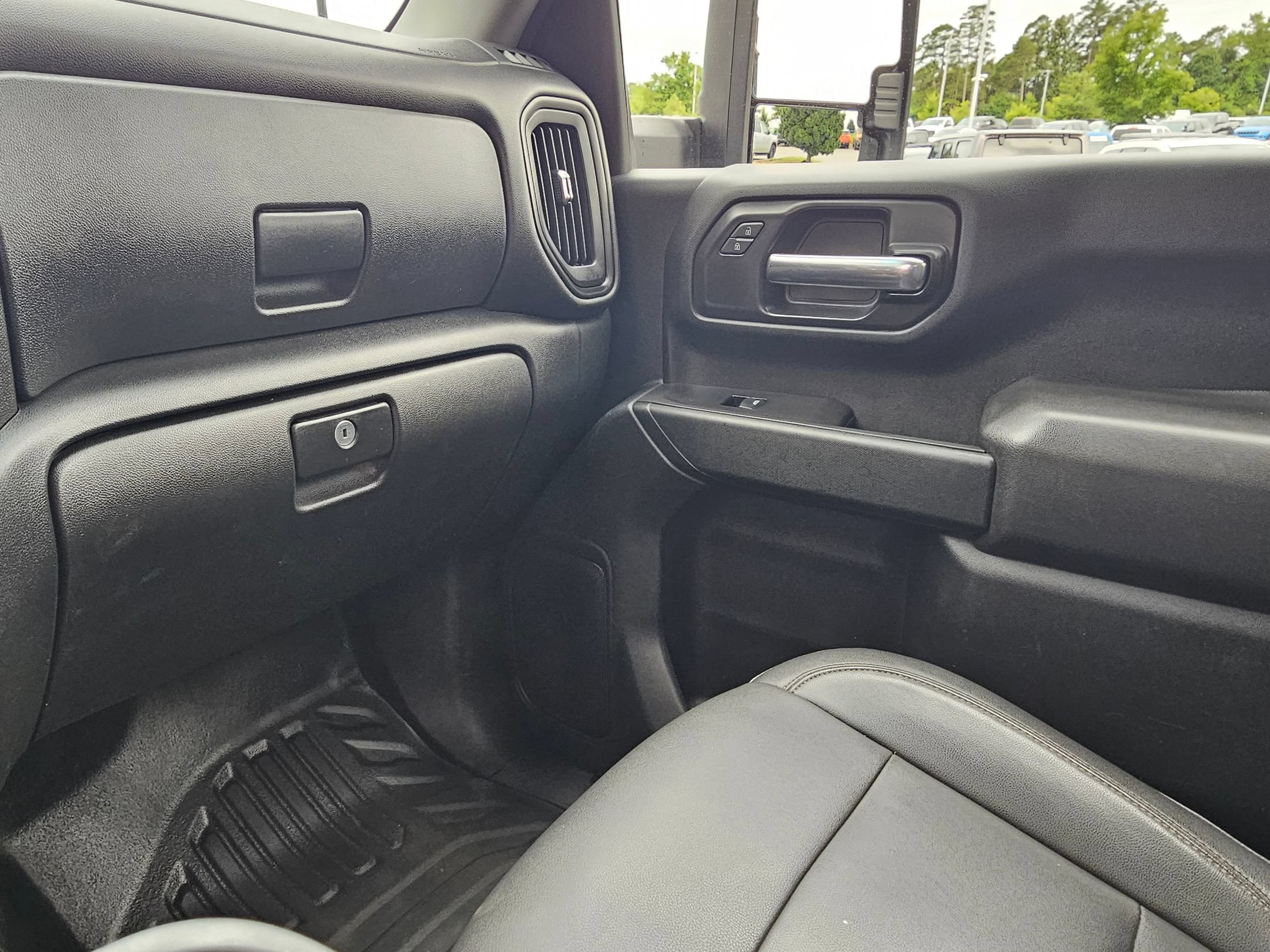 Used 2021 GMC Sierra 2500 2WD Regular Cab w/ Convenience Package image 11