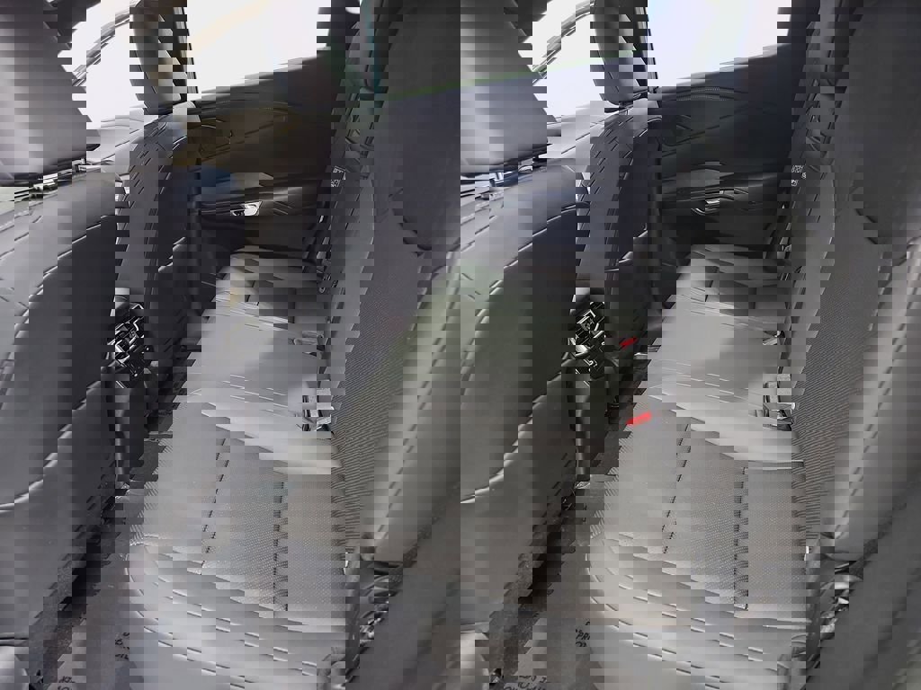 Certified 2025 Lexus RX 350h w/ Convenience Package image 17