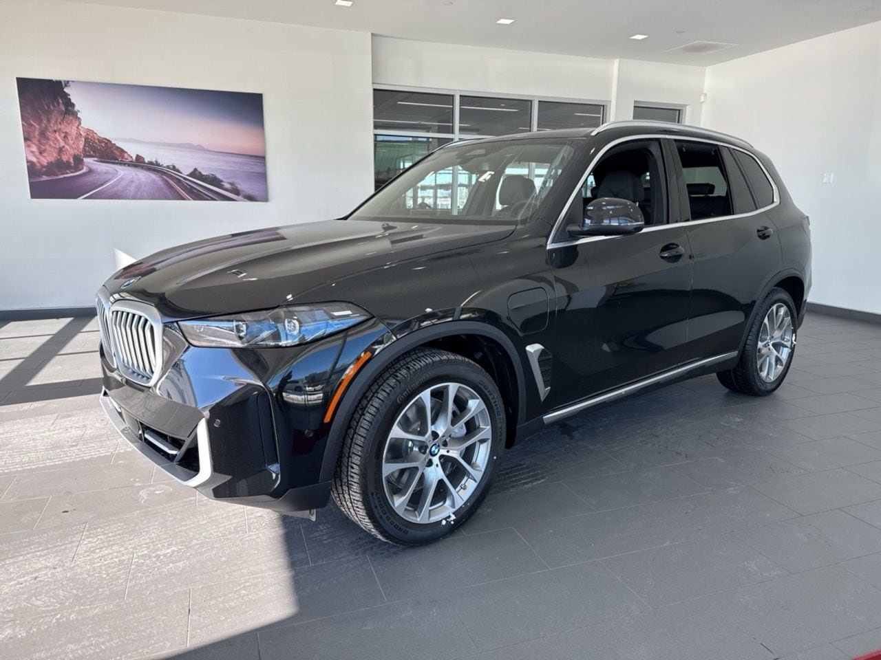 New 2026 BMW X5 xDrive50e AWD/4WD image 4