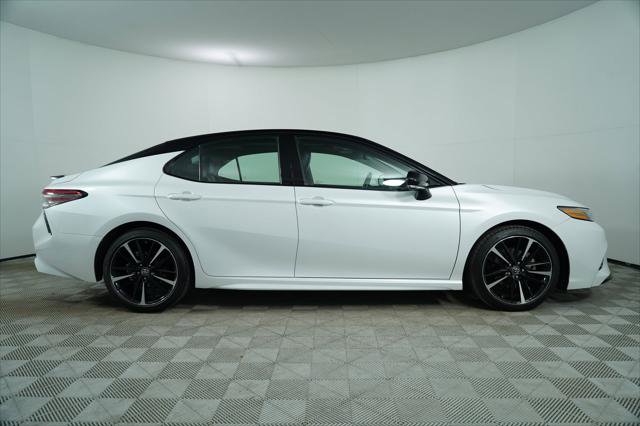 Used 2018 Toyota Camry XSE FWD image 12