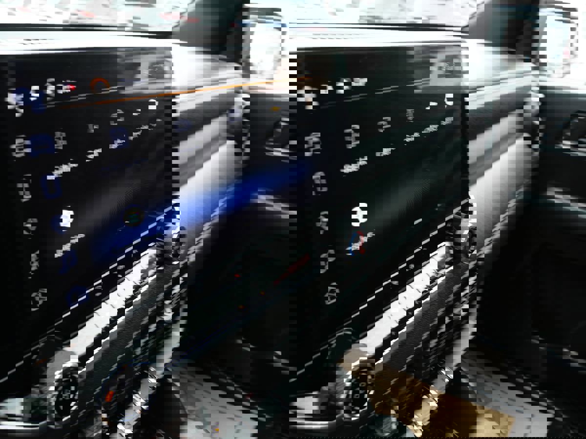 Used 2023 Chevrolet Colorado W/T image 12