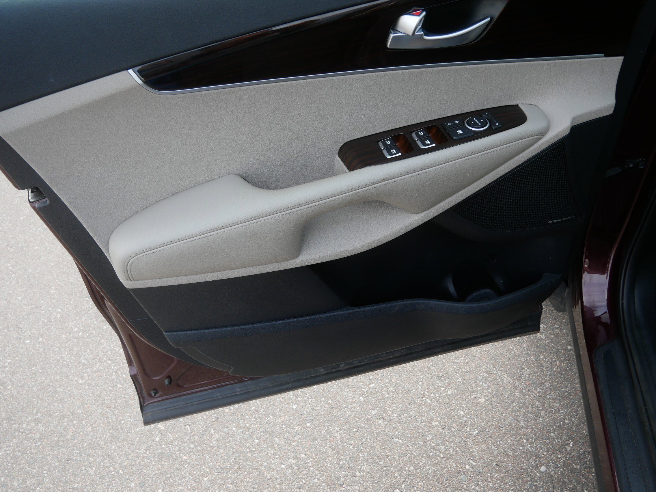 Used 2019 Kia Sorento EX w/ EX Touring Package image 20