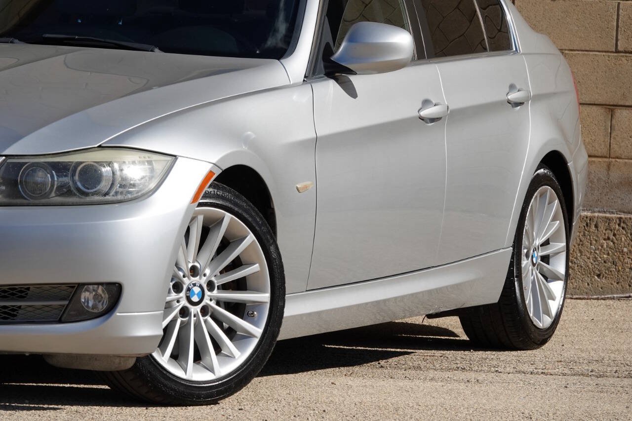 Used 2011 BMW 335d Sedan RWD image 9