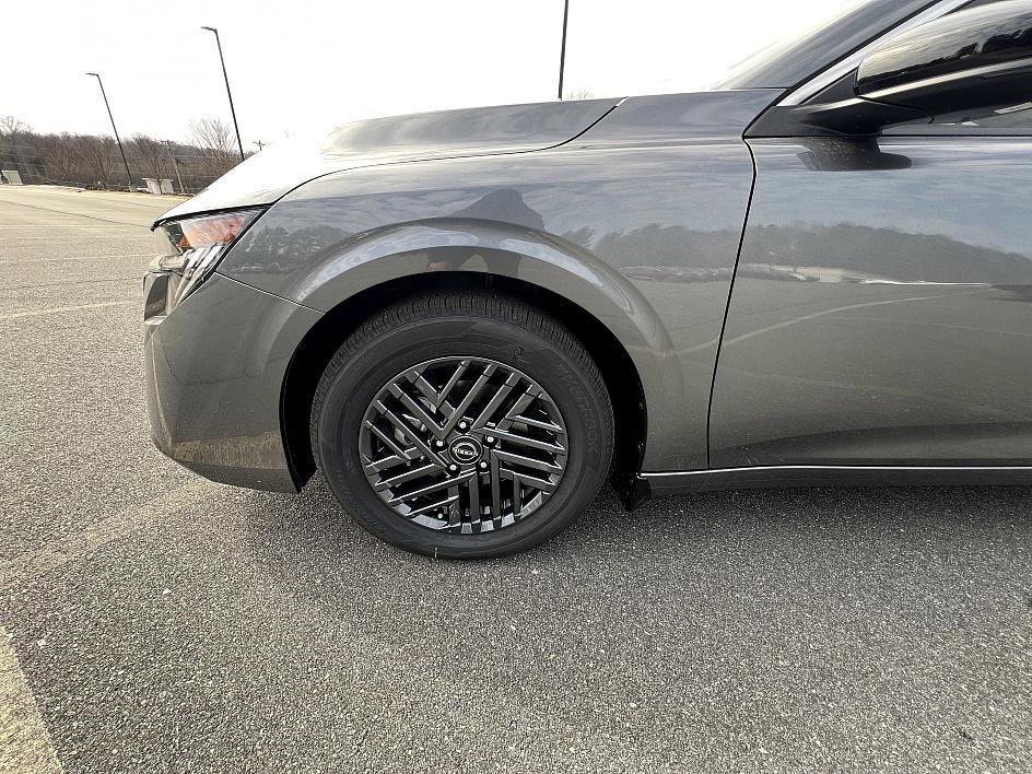 New 2026 Nissan Sentra SV image 5