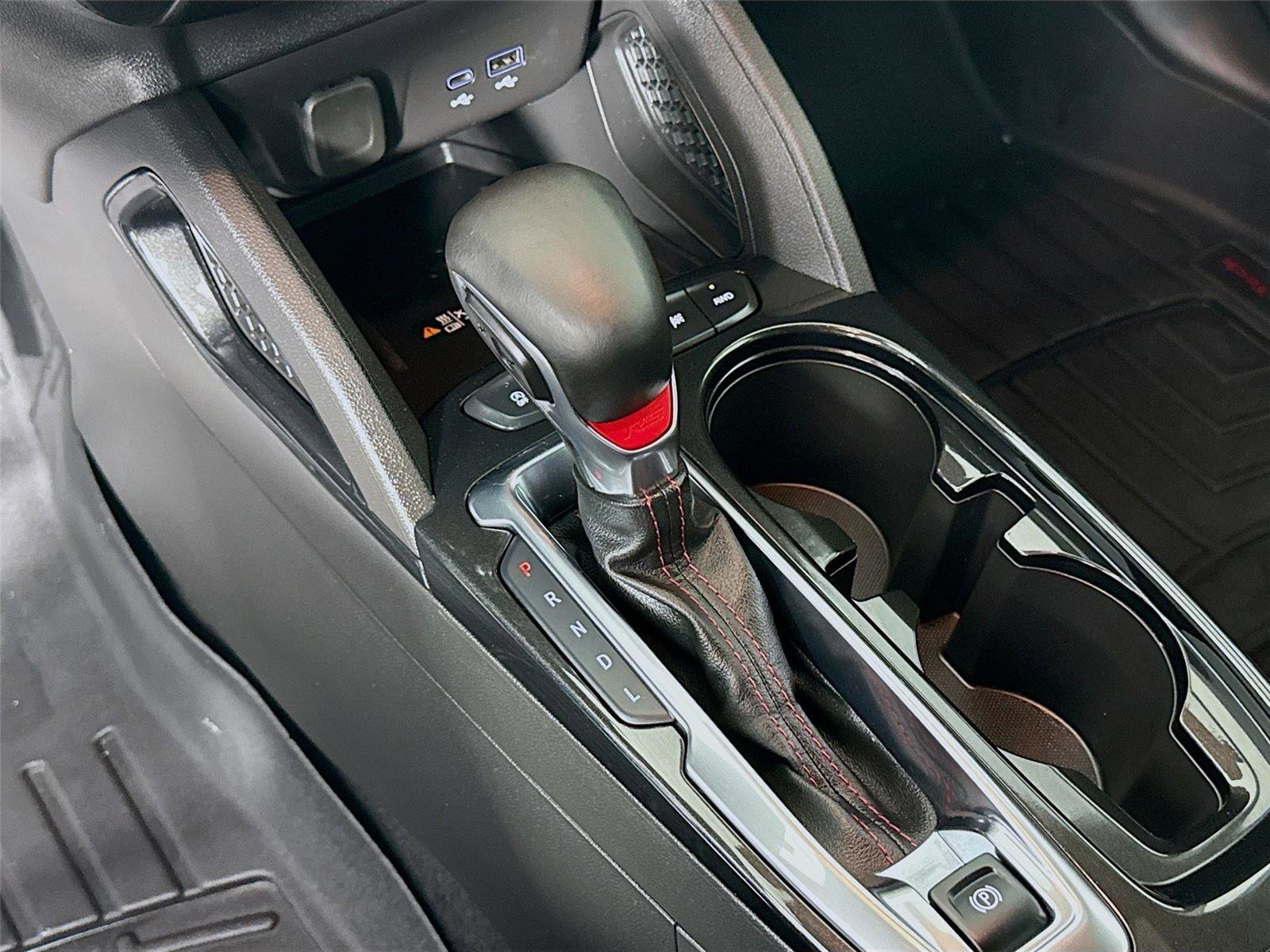 Used 2025 Chevrolet TrailBlazer RS w/ Convenience Package image 17