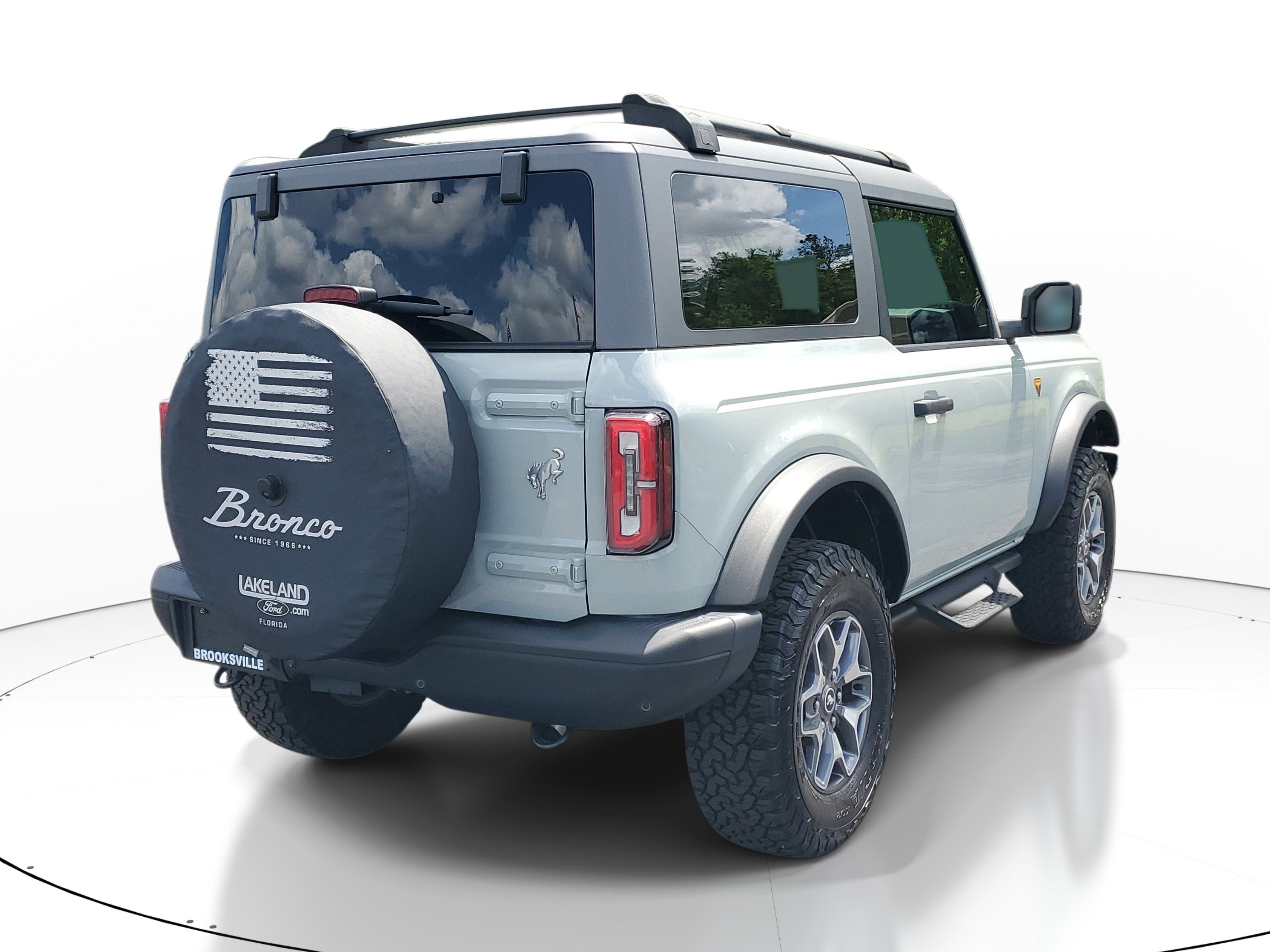 Used 2024 Ford Bronco Badlands image 6