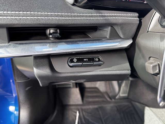 Used 2020 Chevrolet Corvette Stingray Preferred Cpe w/ 2LT Preferred Equipment Group image 14