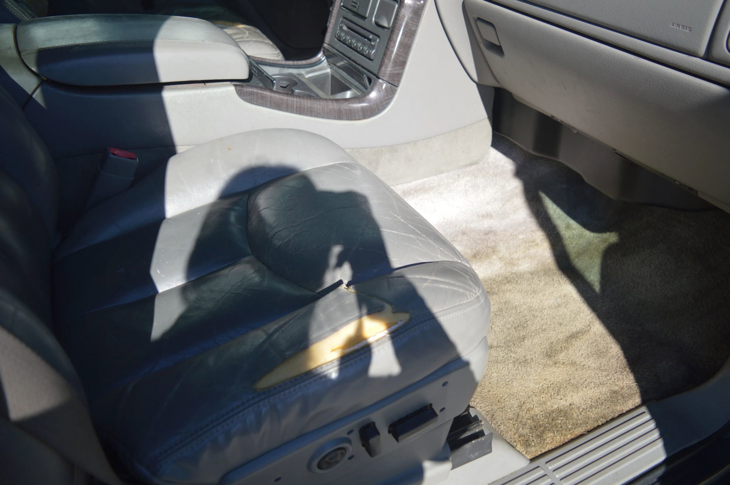 Used 2003 GMC Yukon Denali image 16