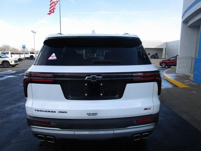 Certified 2024 Chevrolet Traverse Z71 w/ Enhanced Driving Package image 4