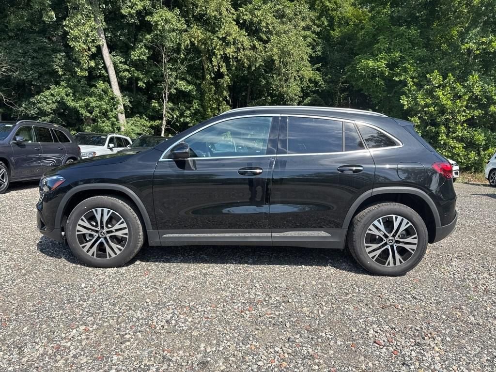 Used 2026 Mercedes-Benz GLA 250 4MATIC image 3