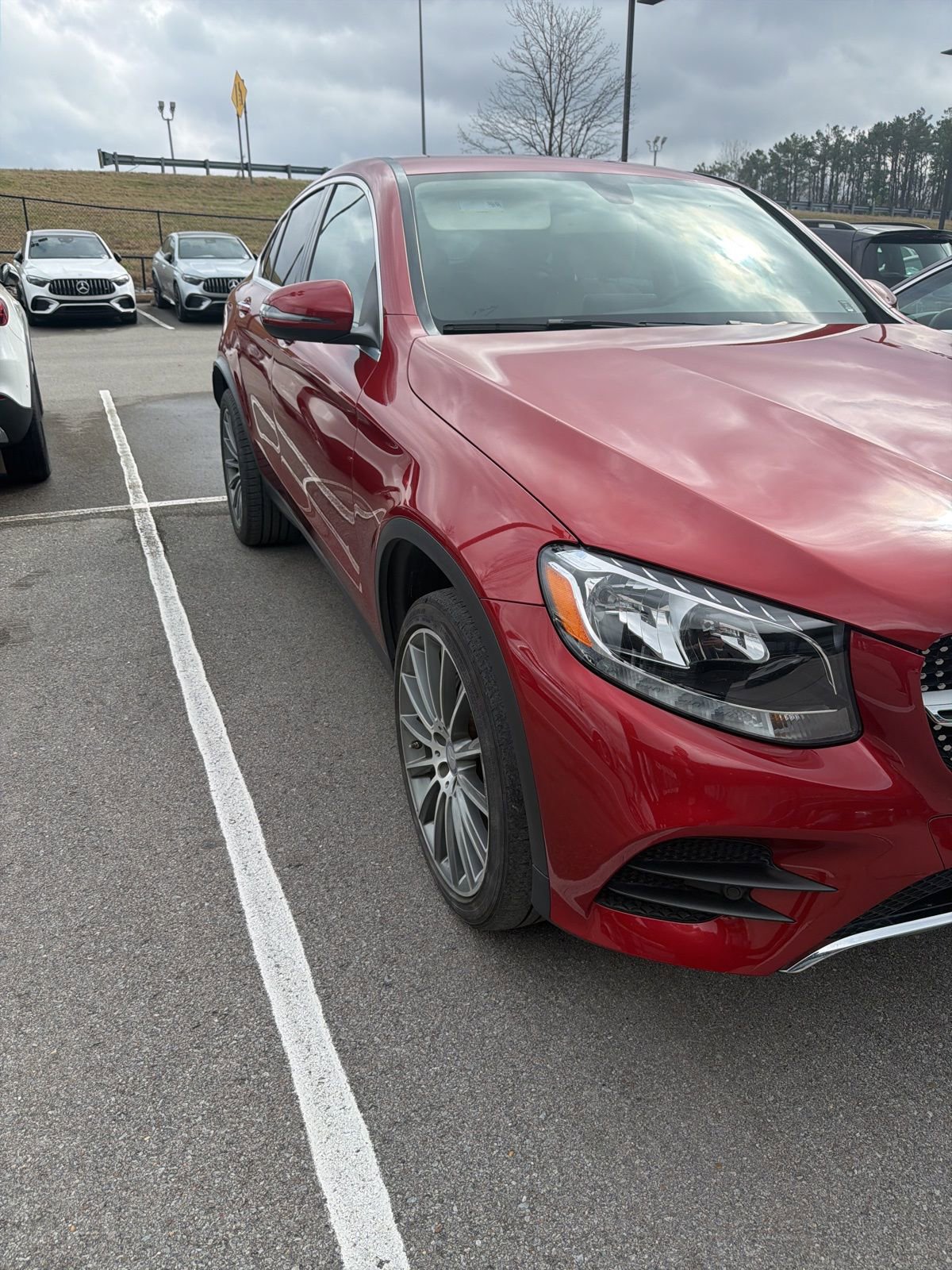Used 2017 Mercedes-Benz GLC 300 4MATIC Coupe image 1