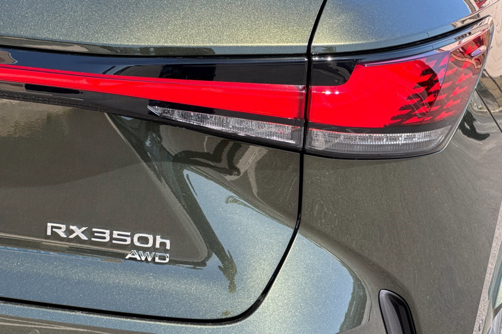 New 2026 Lexus RX 350h AWD/4WD image 13