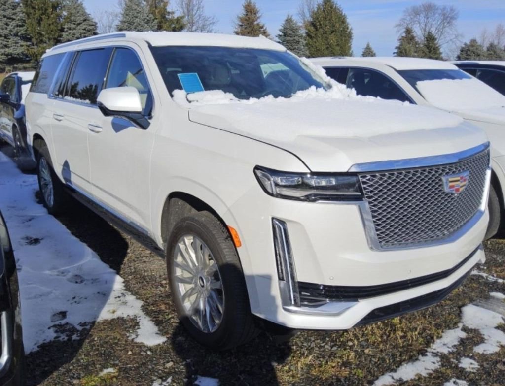 Used 2024 Cadillac Escalade ESV Premium Luxury w/ Performance Package AWD/4WD image 8