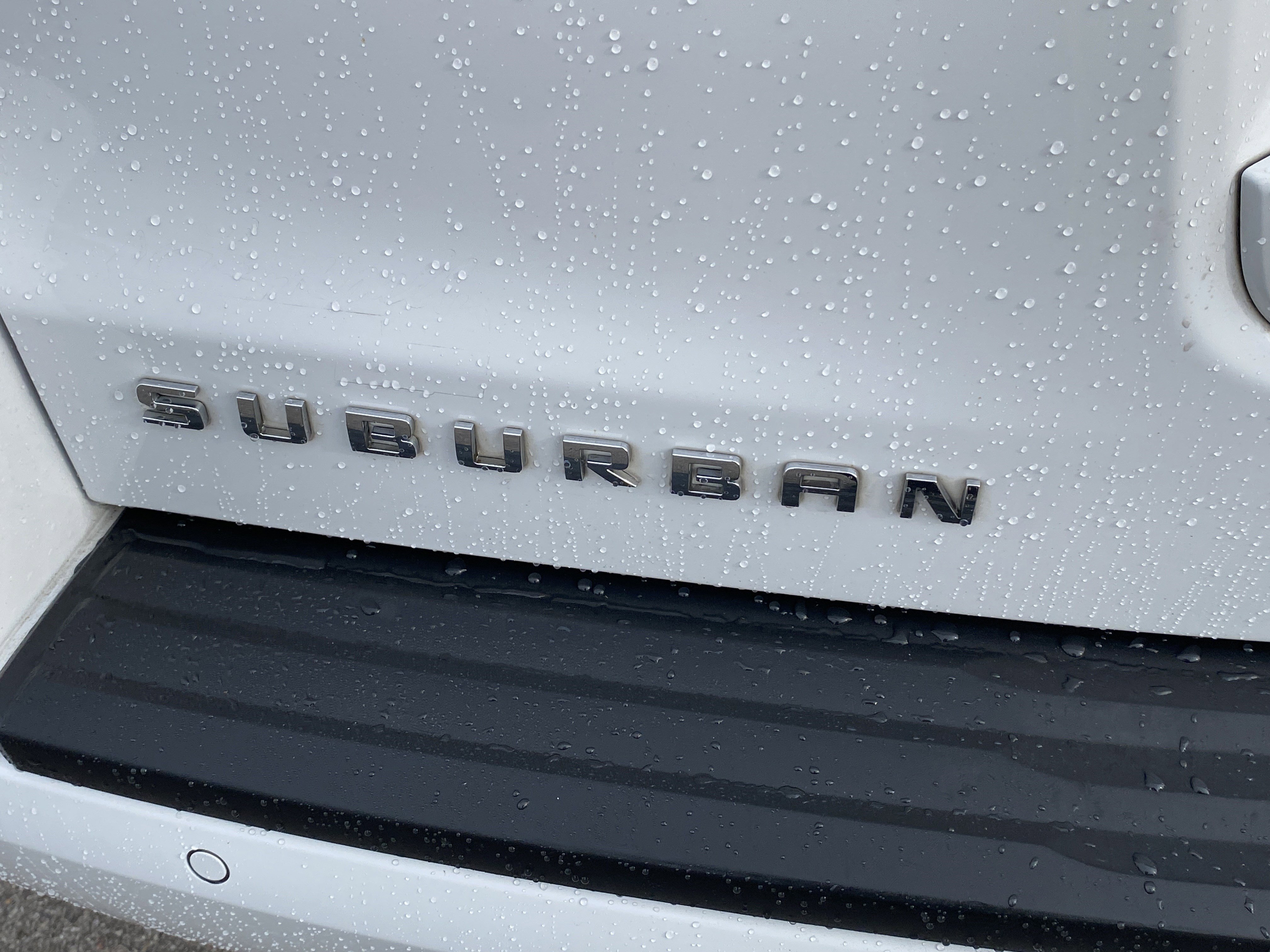 Used 2019 Chevrolet Suburban LT image 27