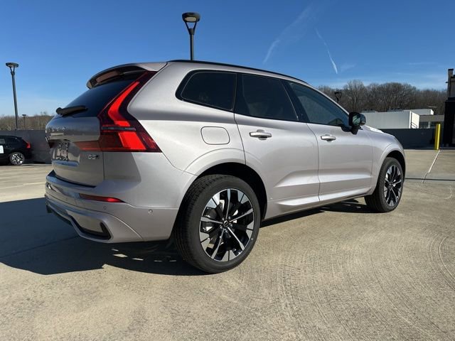 New 2026 Volvo XC60 B5 Plus w/ Climate Package AWD/4WD image 7