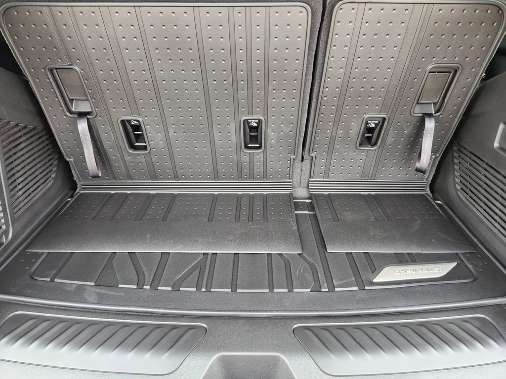 New 2026 Chevrolet Tahoe LS image 22