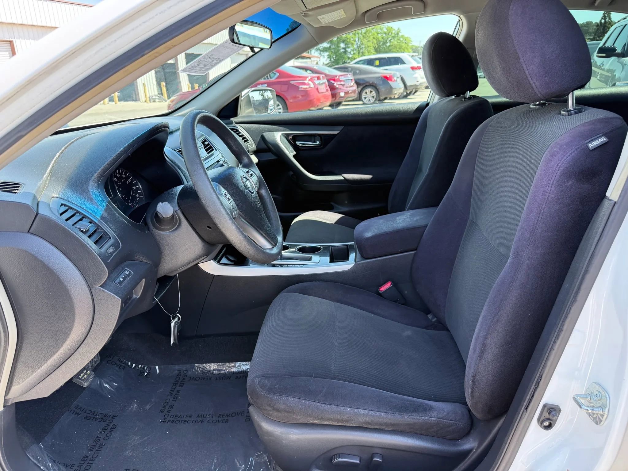 Used 2013 Nissan Altima 2.5 S FWD image 2