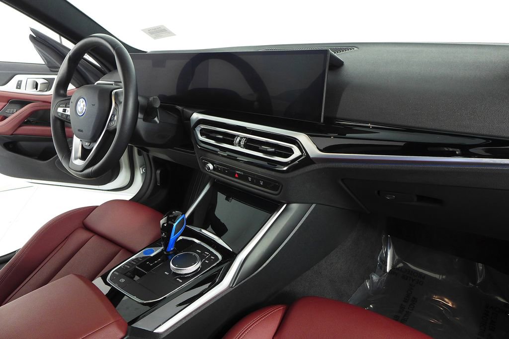 Certified 2023 BMW i4 eDrive35 w/ Premium Package RWD image 13