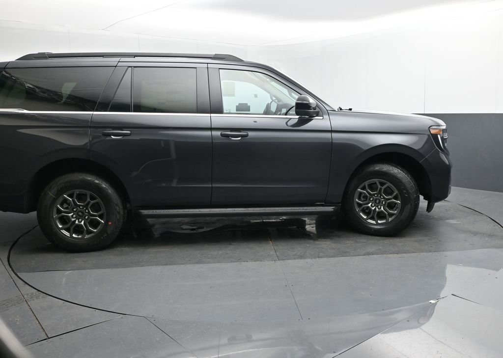 New 2025 Ford Expedition Active image 7