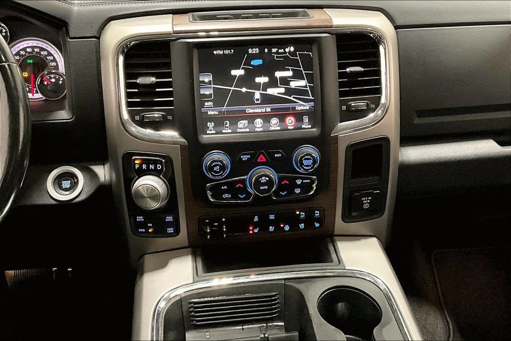 Used 2017 RAM 1500 Laramie image 10
