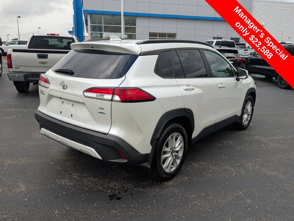 Used 2022 Toyota Corolla Cross LE AWD/4WD image 7