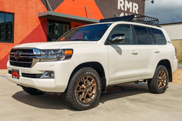 Used 2021 Toyota Land Cruiser Heritage Edition image 1