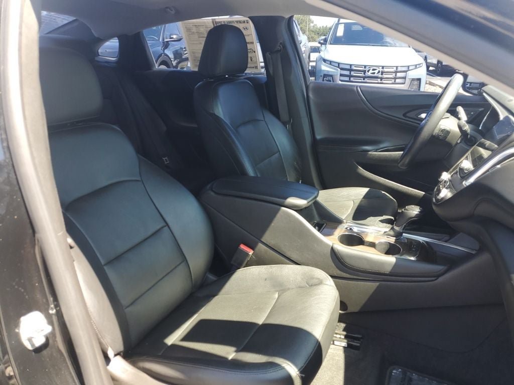Used 2016 Chevrolet Malibu Premier w/ Driver Confidence Package FWD image 42