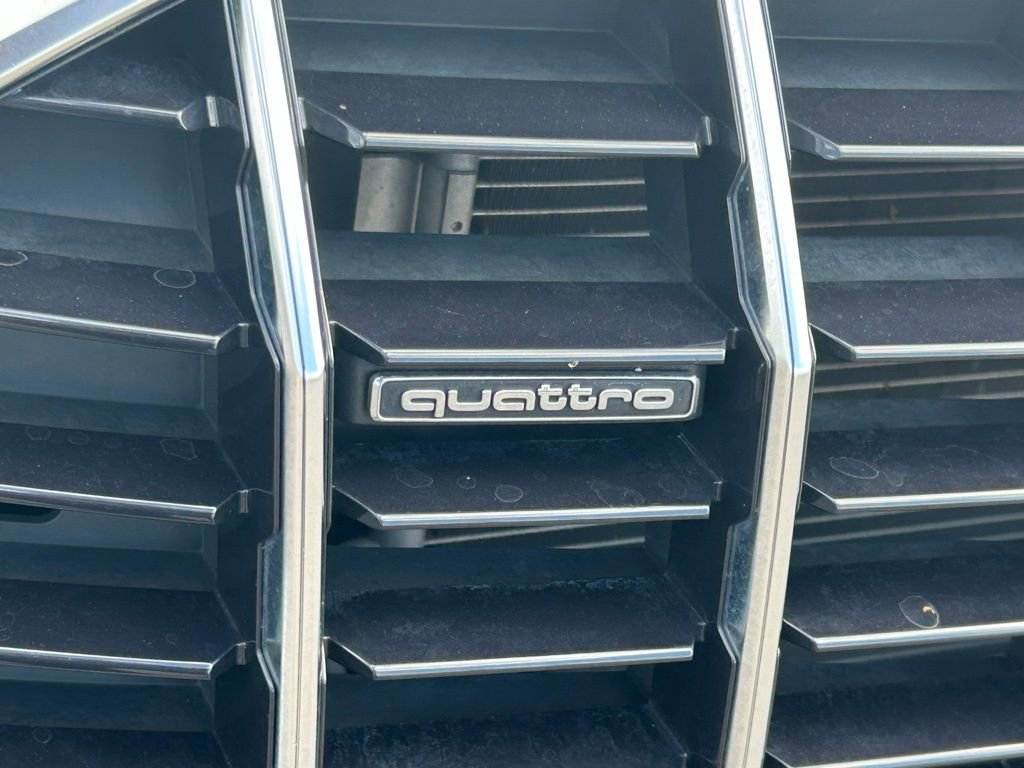 Used 2023 Audi Q3 2.0T Premium image 41