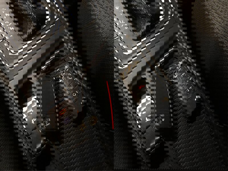 Used 2017 Volkswagen e-Golf SE w/ DC Fast Charging Package image 24