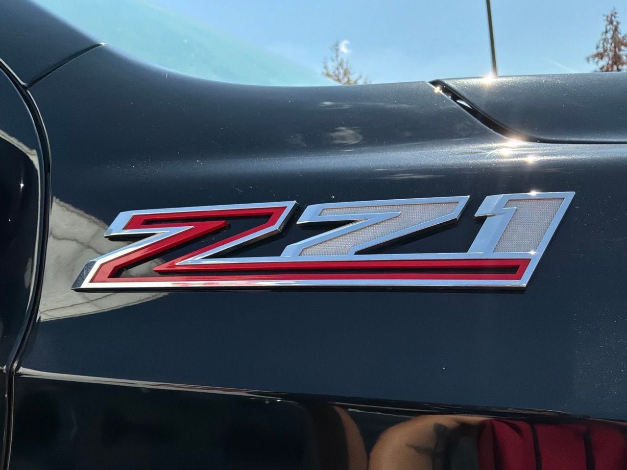 Used 2025 Chevrolet Tahoe Z71 AWD/4WD image 10