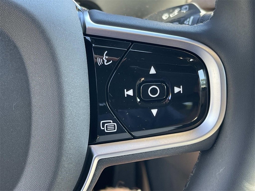 New 2026 Volvo XC90 B6 Ultra image 33