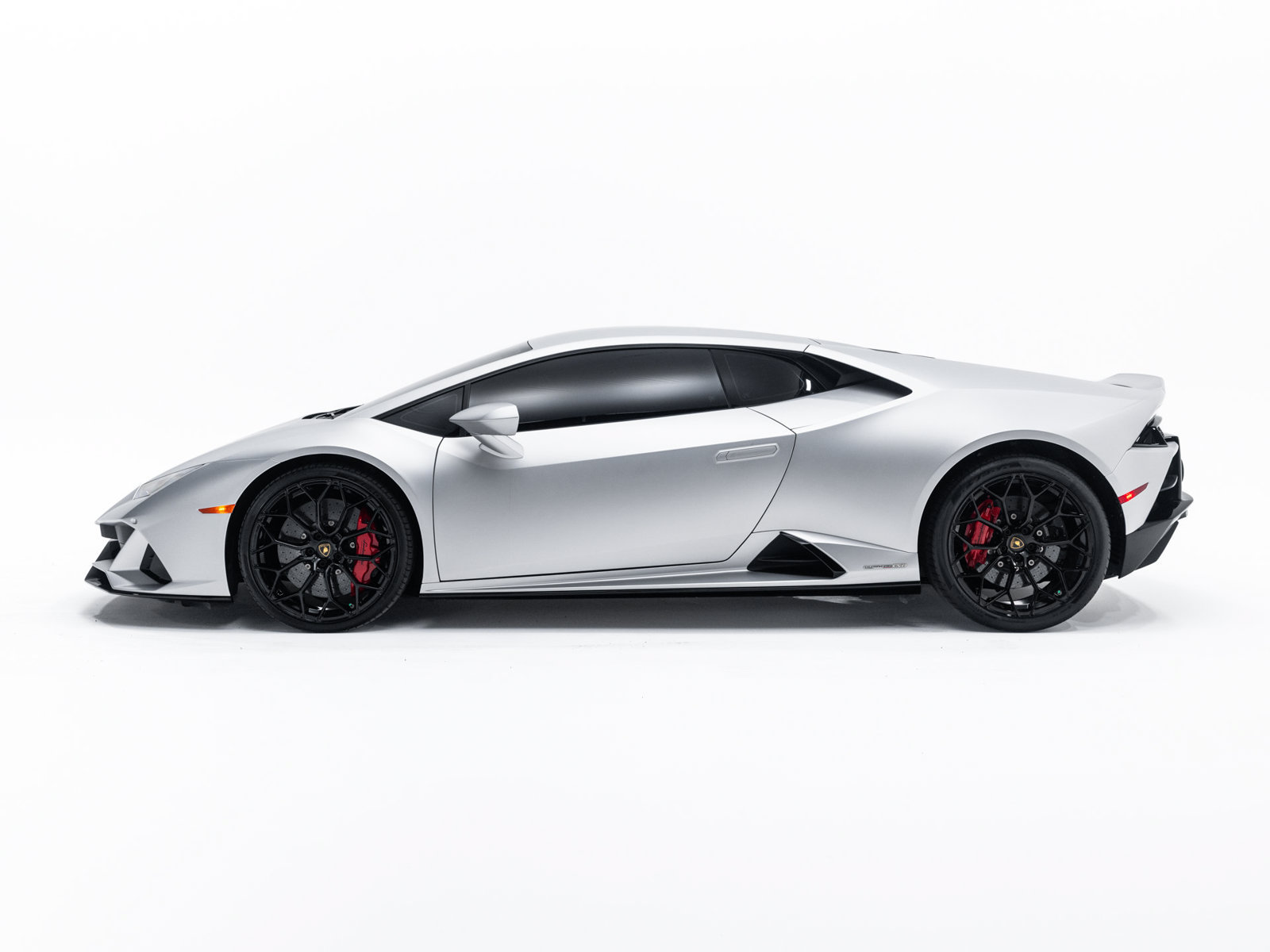 Used 2020 Lamborghini Huracan EVO AWD/4WD image 3