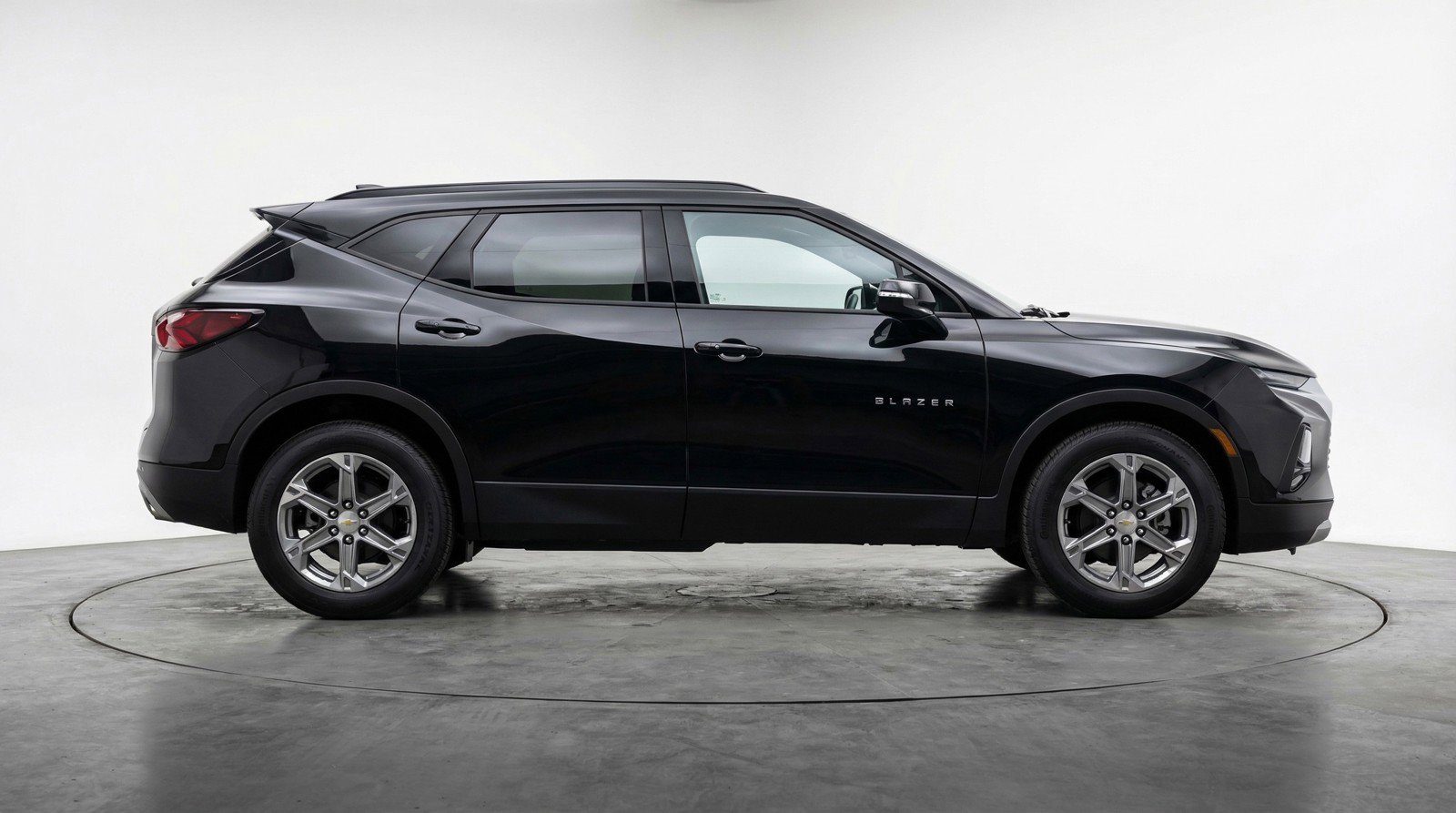Used 2025 Chevrolet Blazer LT image 11