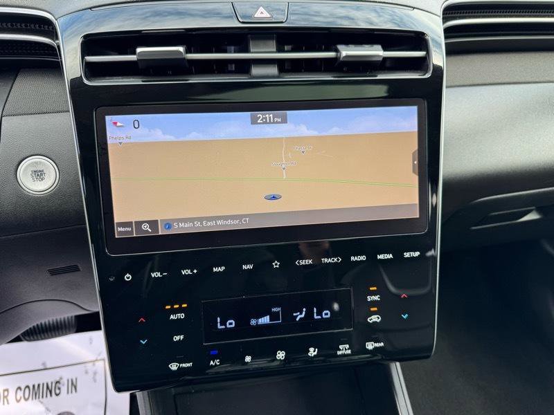 Used 2022 Hyundai Tucson Limited AWD/4WD image 19