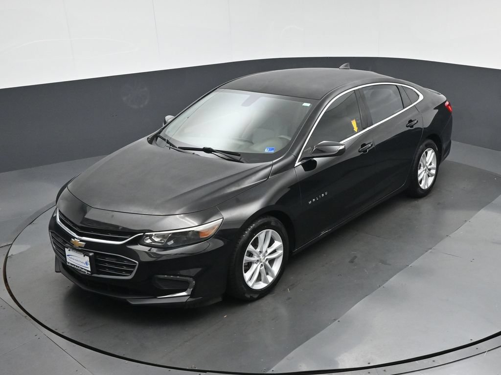 Used 2017 Chevrolet Malibu LT FWD image 55