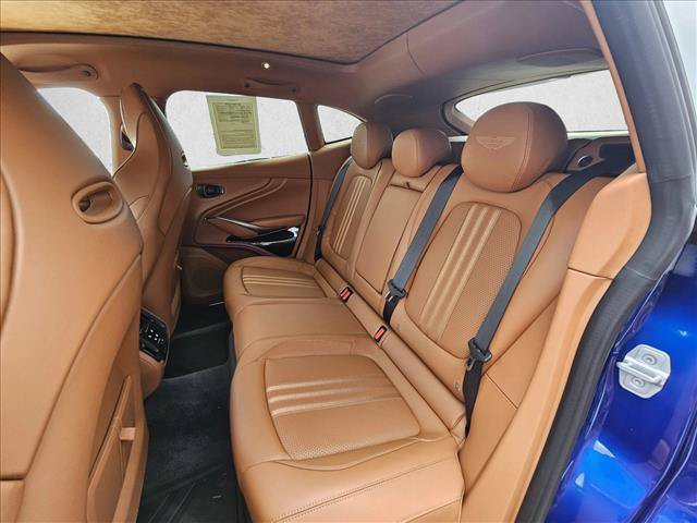 Used 2026 Aston Martin DBX 707 AWD/4WD image 16