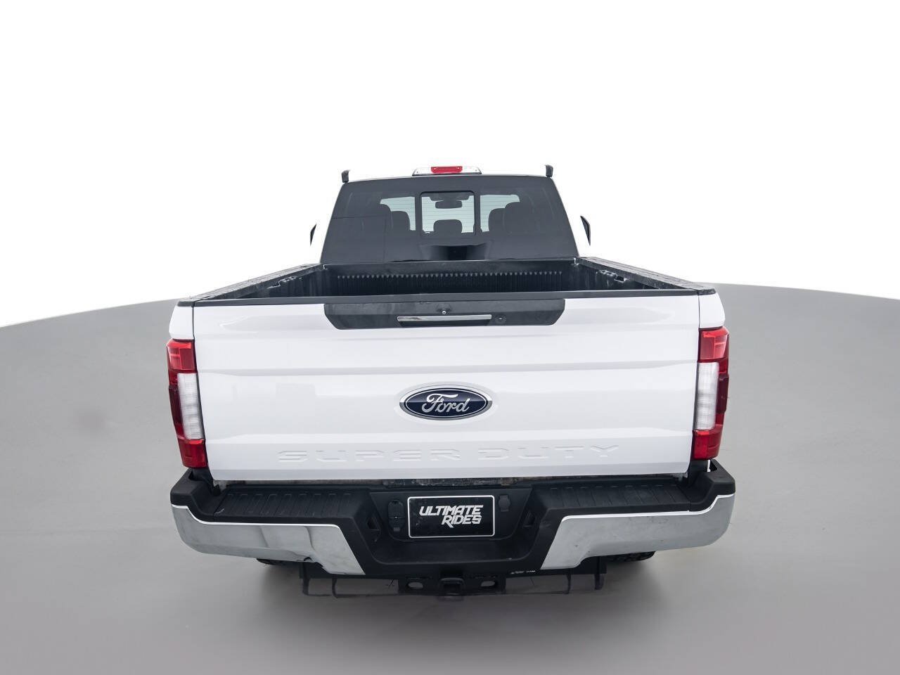 Used 2019 Ford F250 Lariat w/ Lariat Ultimate Package AWD/4WD image 6