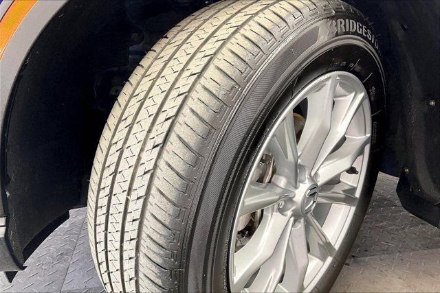 Used 2024 Honda CR-V EX-L image 32