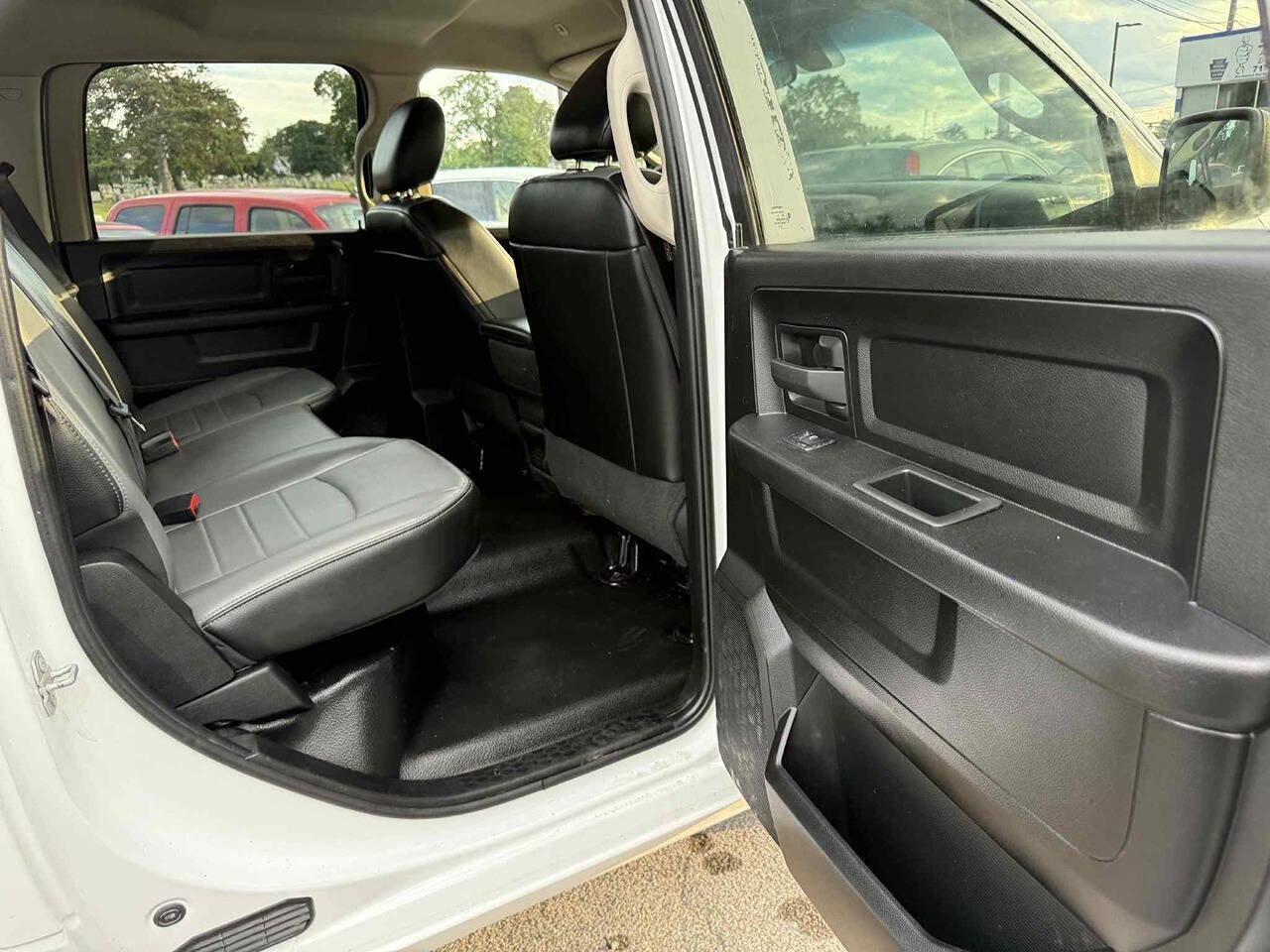 Used 2022 RAM 1500 Tradesman image 14