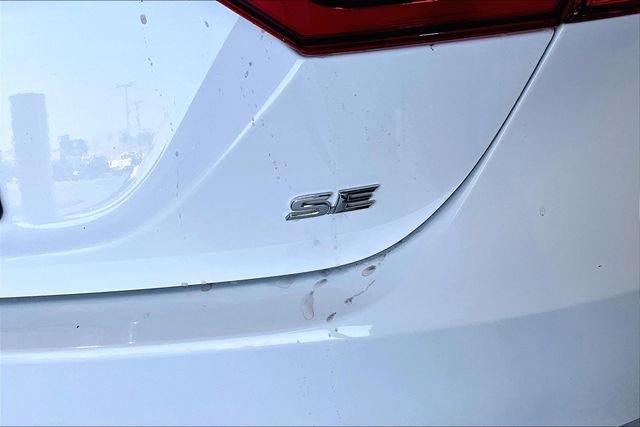 Used 2024 Toyota Camry SE image 25