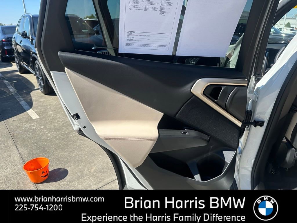 Certified 2025 BMW X3 xDrive30i w/ Convenience Package image 21