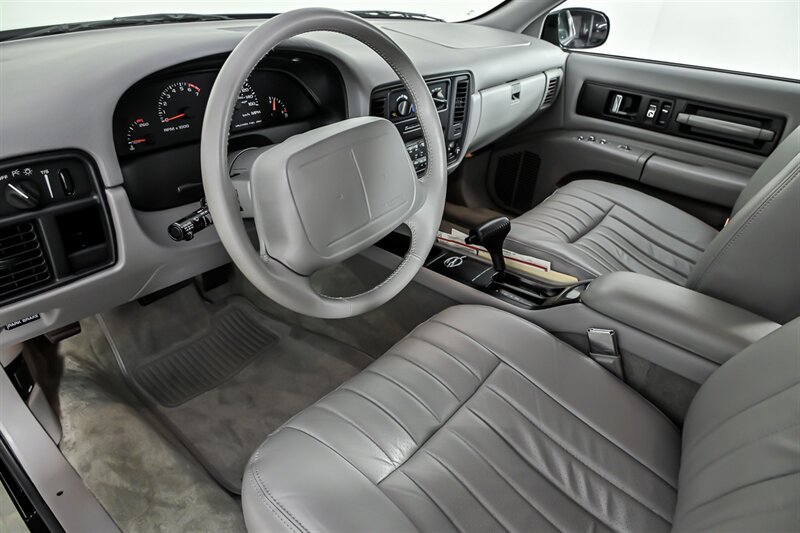 Used 1996 Chevrolet Impala SS RWD image 16