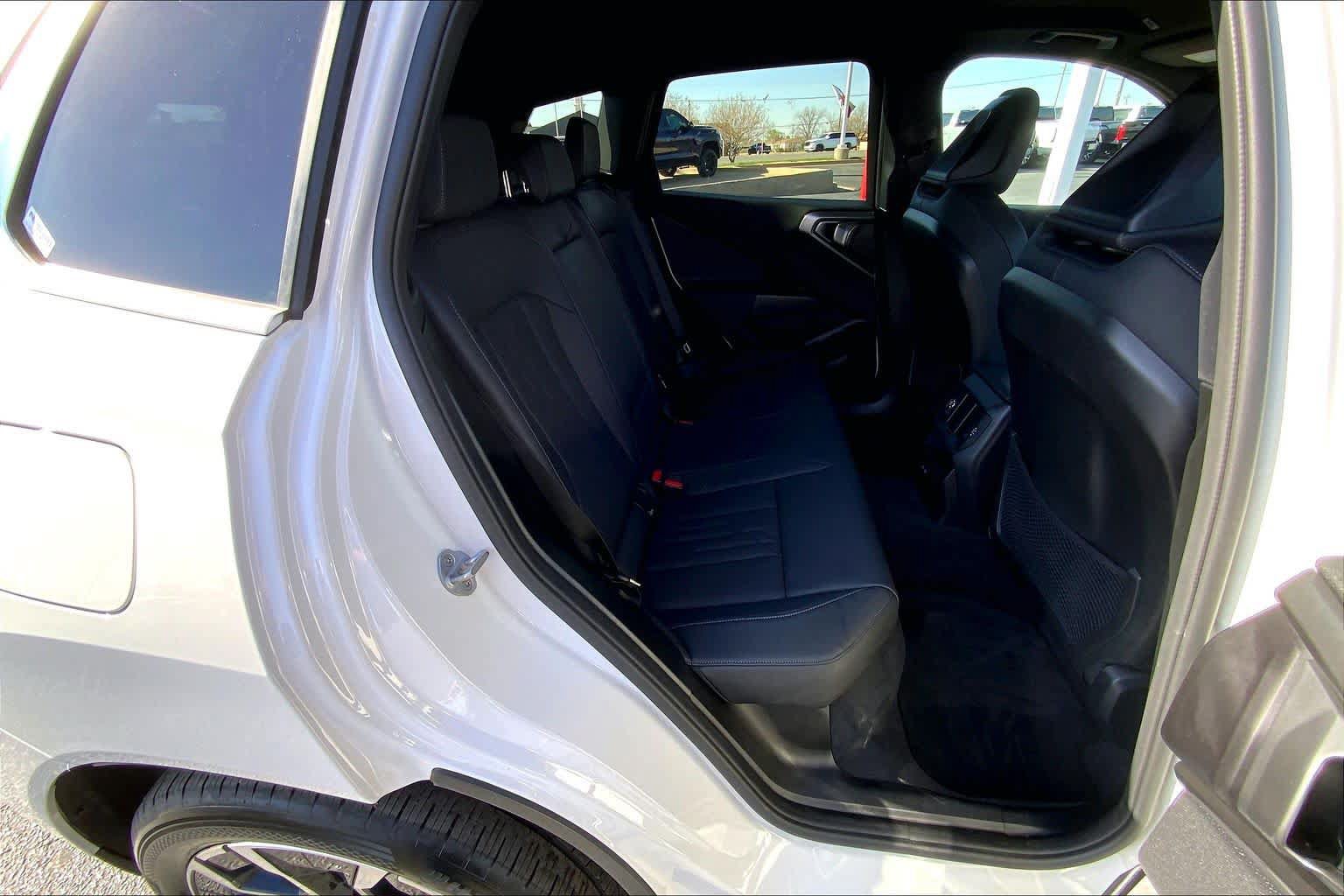Used 2026 BMW X3 xDrive30i AWD/4WD image 38